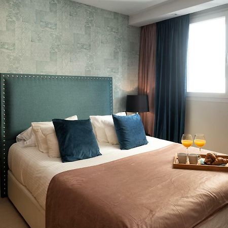 Marbella First Line Beach Екстер'єр фото
