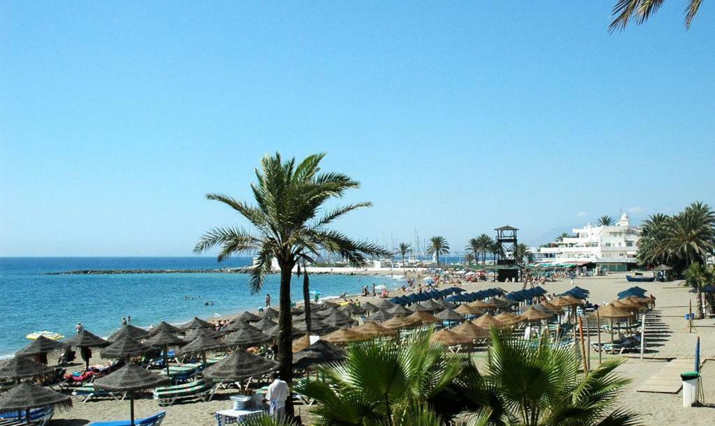 Marbella First Line Beach Екстер'єр фото